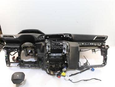 Tabla i airbag za Peugeot 3008, 5008 od 2017. do 2021. god.