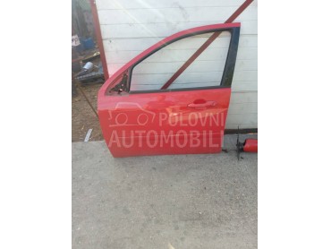 Prednja leva vrata za Ford Focus od 1998. do 2004. god.