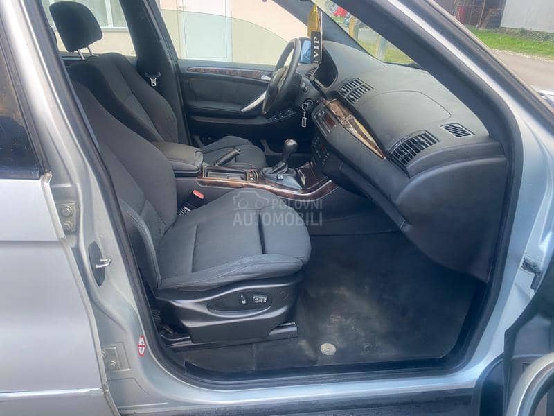 BMW X5 3.0i