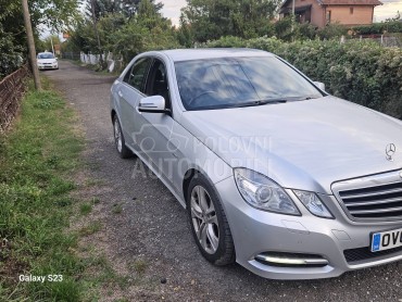 Dnevna Svetla W212 za Mercedes Benz E Klasa od 2009. do 2012. god.