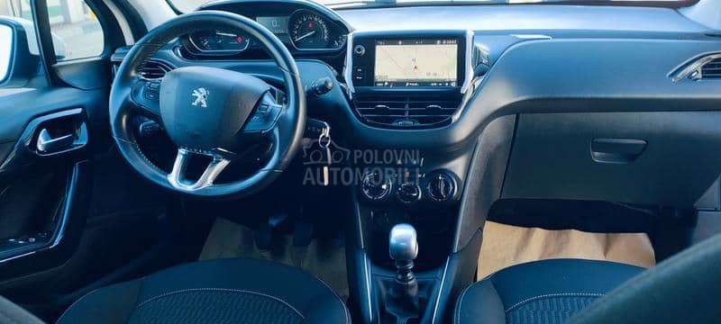 Peugeot 208 1.5 Hdi