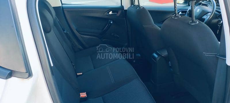 Peugeot 208 1.5 Hdi