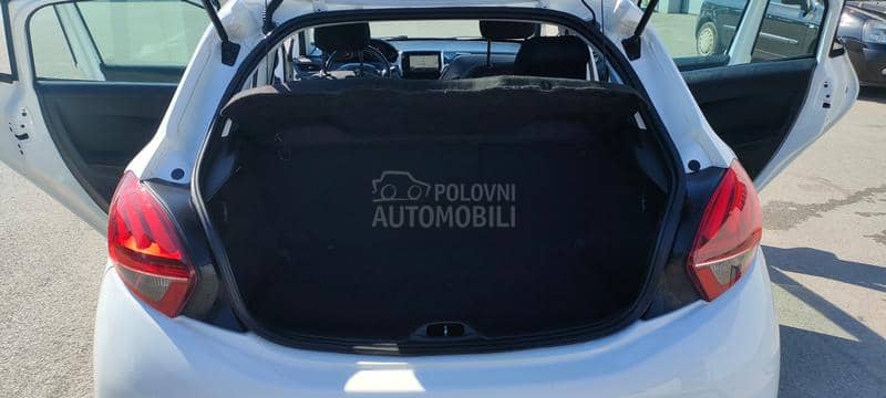 Peugeot 208 1.5 Hdi