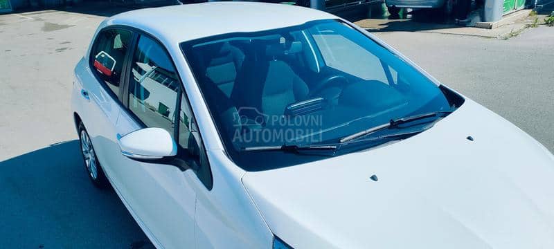 Peugeot 208 1.5 Hdi