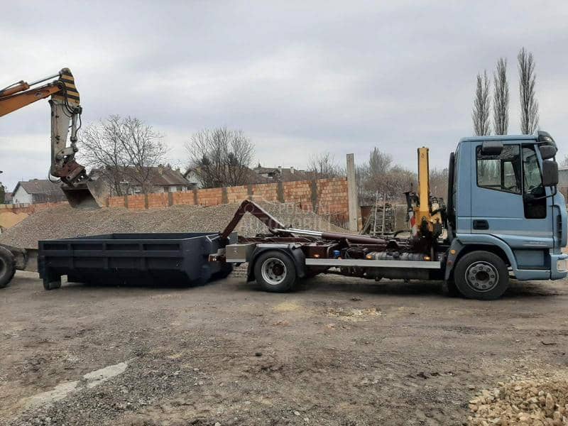 Iveco 100e21