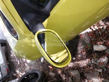 retrovizor levi , desni za Ford Ka od 1996. do 2008. god.