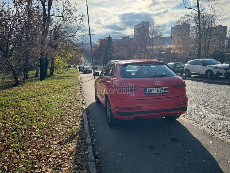 Audi Q3 2.0 TDI S-LINE