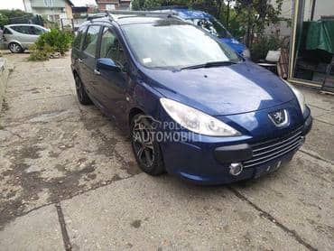 Prednji farovi restajling za Peugeot 307 od 2004. do 2008. god.