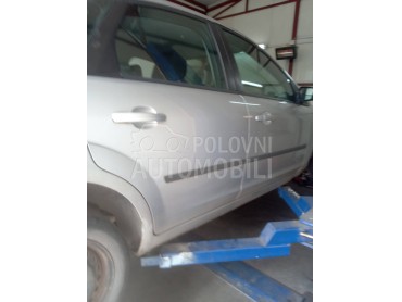 Zadnja desna vrata za Ford Focus od 2004. do 2007. god.