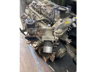 Kompletan motor 2.5dci za Nissan Navara od 2005. do 2009. god.