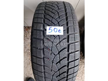 Goodyear 235/55 R18 Zimska