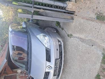 far krilo branik vrata za Renault Espace od 2004. do 2009. god.