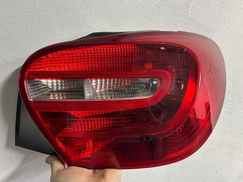 Desna Stop lampa