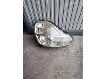 desni far za Renault Grand Modus od 2008. do 2012. god.