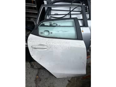 Vrata zadnja desna za Mazda 2 od 2007. do 2010. god.