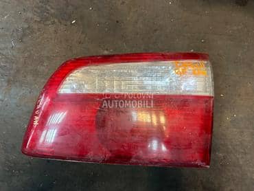 stop lampa Desna za Mazda 626 od 1999. do 2002. god.