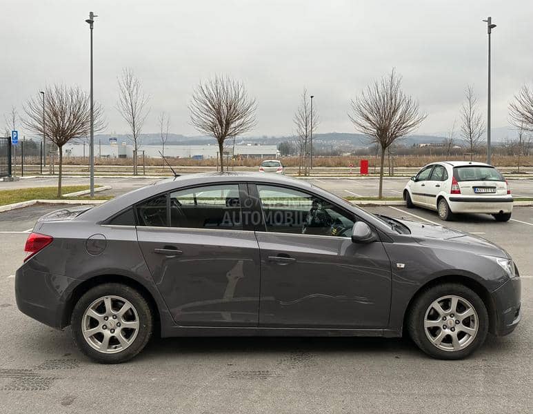 Chevrolet Cruze LTZ