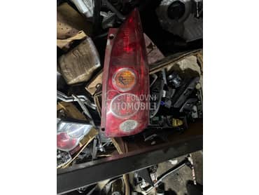 Stop lampa za Mazda Premacy od 2001. do 2004. god.