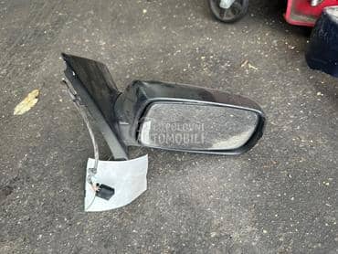 Desni retrovizor za Toyota Yaris od 1999. do 2003. god.