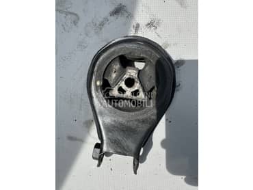 Nosač motora za Mazda 3 od 2003. do 2008. god.