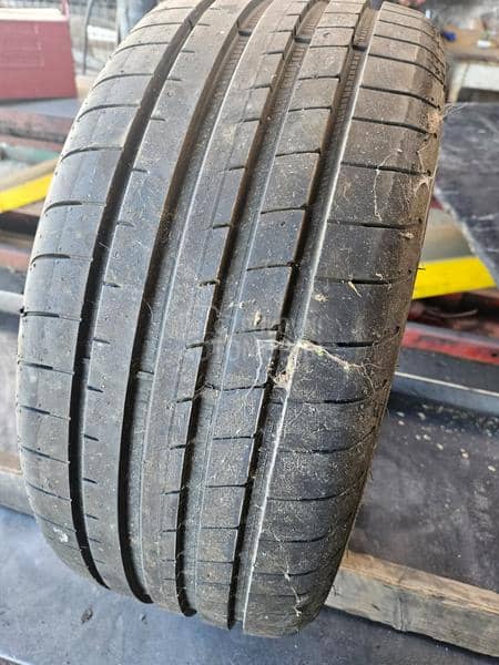 Goodyear 225/40 R18 Letnja
