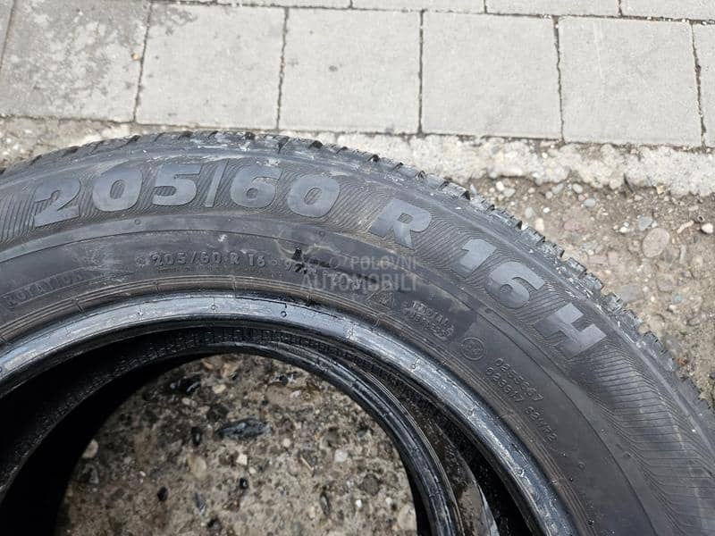 Semperit 205/60 R16 Sve sezone