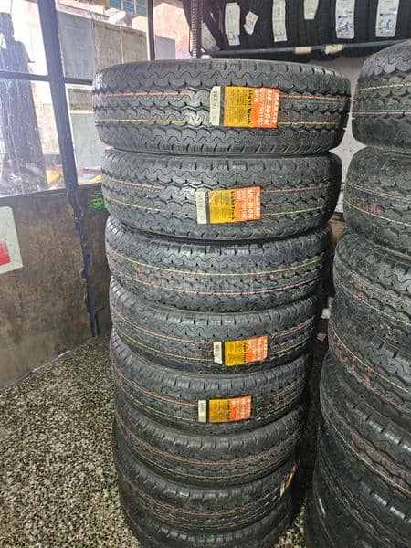 Maxxis 205/75 R16 Letnja