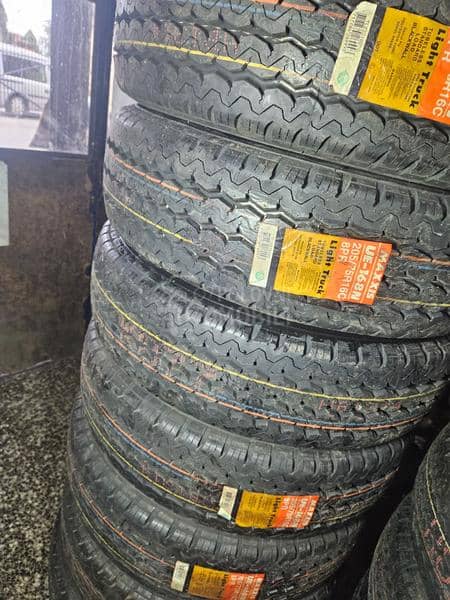 Maxxis 205/75 R16 Letnja