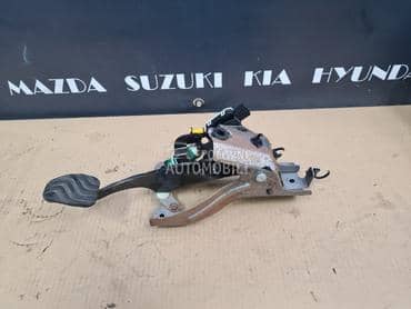 pedala kvacila za Nissan Qashqai od 2014. do 2021. god.