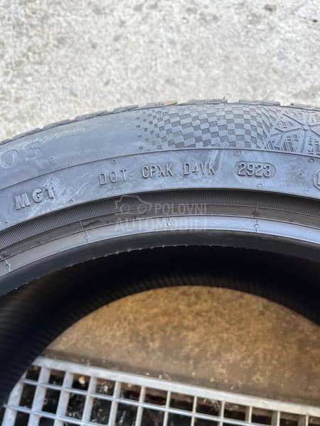 Continental 295/40 R20 Zimska