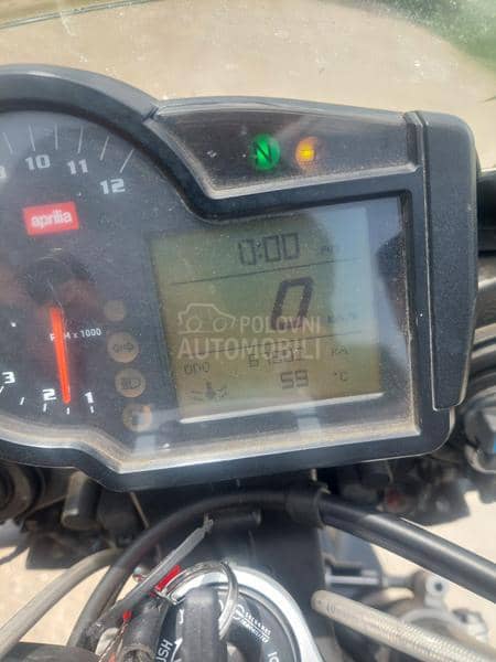 Aprilia Tuono rsv 1000R CH