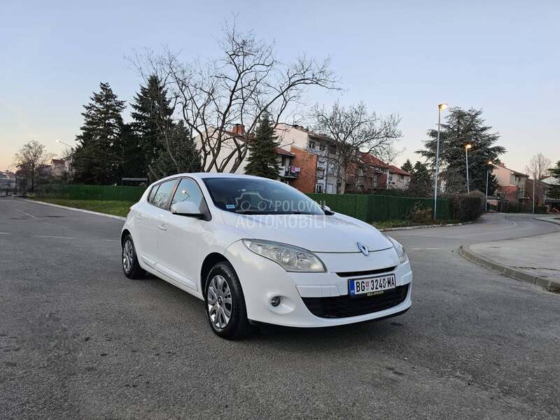 Renault Megane 1.6b