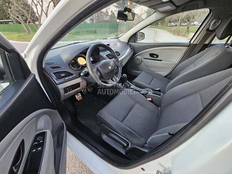 Renault Megane 1.6b