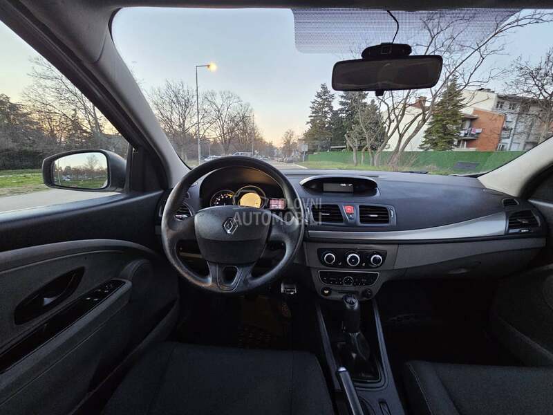 Renault Megane 1.6b
