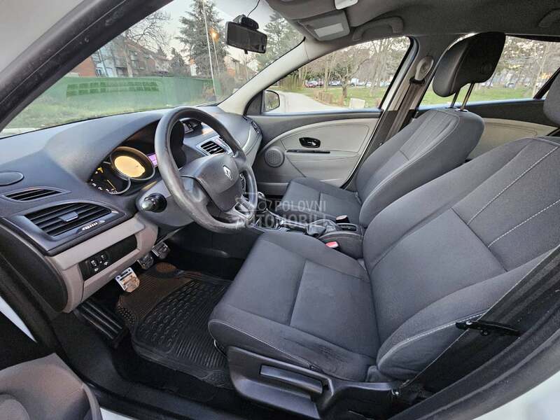 Renault Megane 1.6b