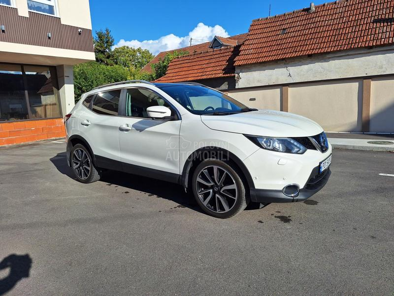 Nissan Qashqai 1.5 dci Tekna