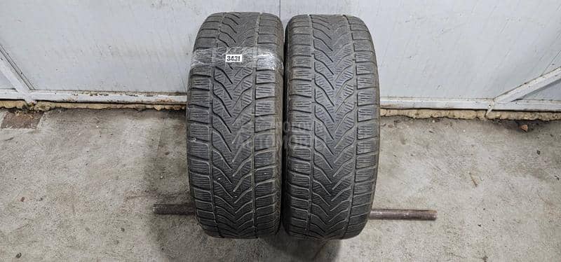 Lassa 215/60 R17 Zimska