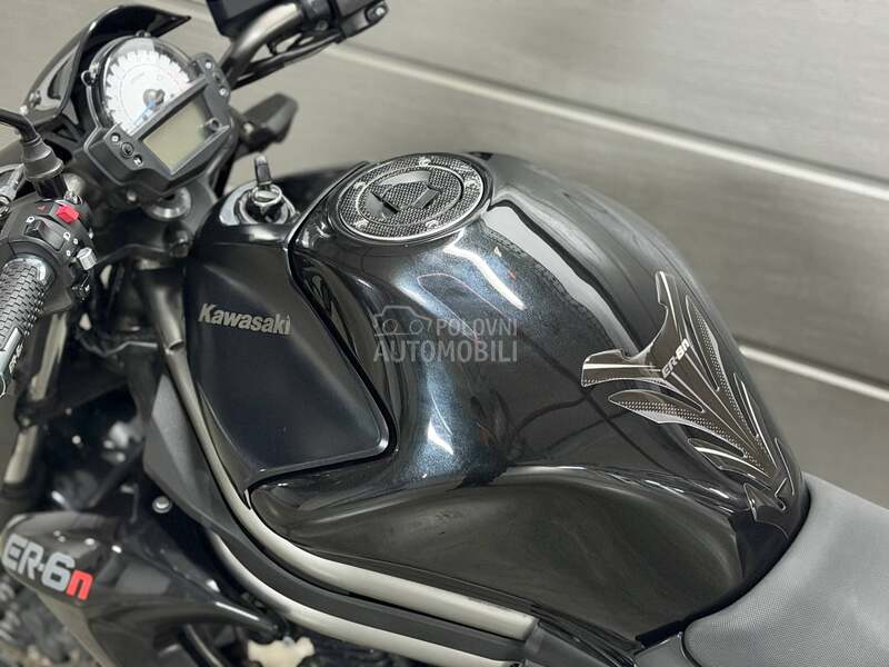 Kawasaki er6n er 6 n