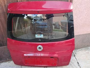 gepek vrata za Fiat 500 od 2007. do 2018. god.