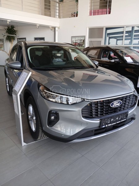 Ford Kuga NOV MODEL M6