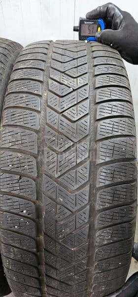 Pirelli 235/55 R19 Zimska