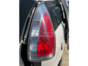 Desna stop lampa za Mazda 5 od 2005. do 2009. god.