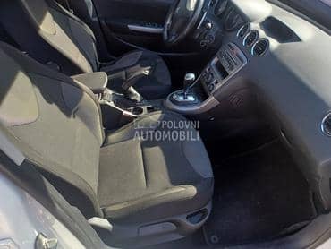 SEDISTA  KOMPLET za Peugeot 308 od 2008. do 2014. god.