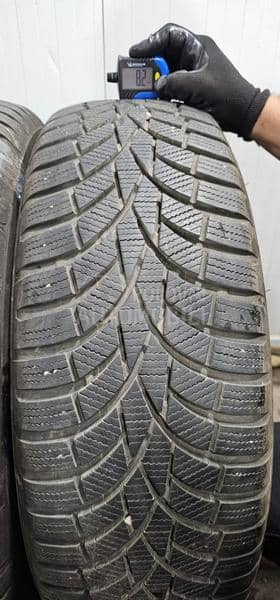 Toyo 225/65 R17 Zimska