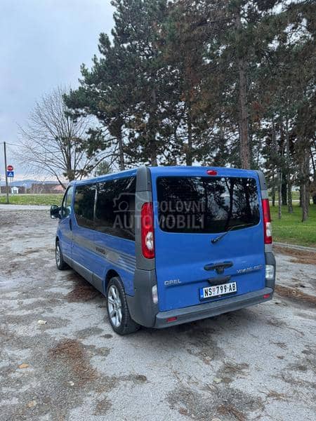 Opel Vivaro 