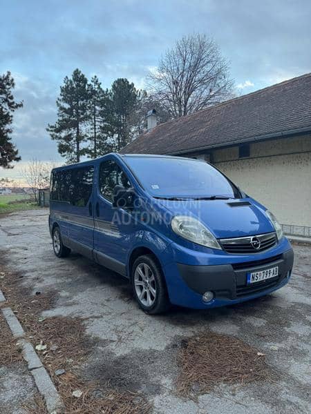 Opel Vivaro 