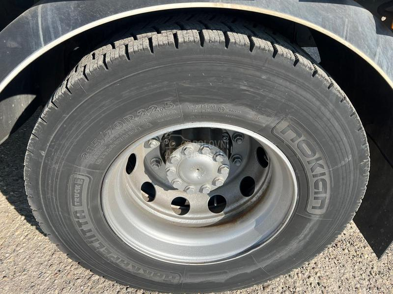 Mercedes Benz axor 1829