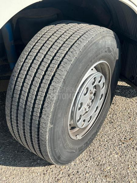 Mercedes Benz axor 1829