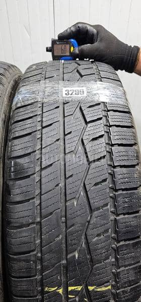 Toyo 225/65 R17 Zimska