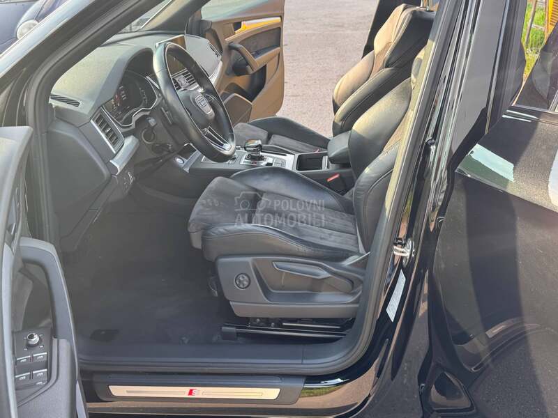 Audi Q5 2.0 2xSLin,BLACK-FUL